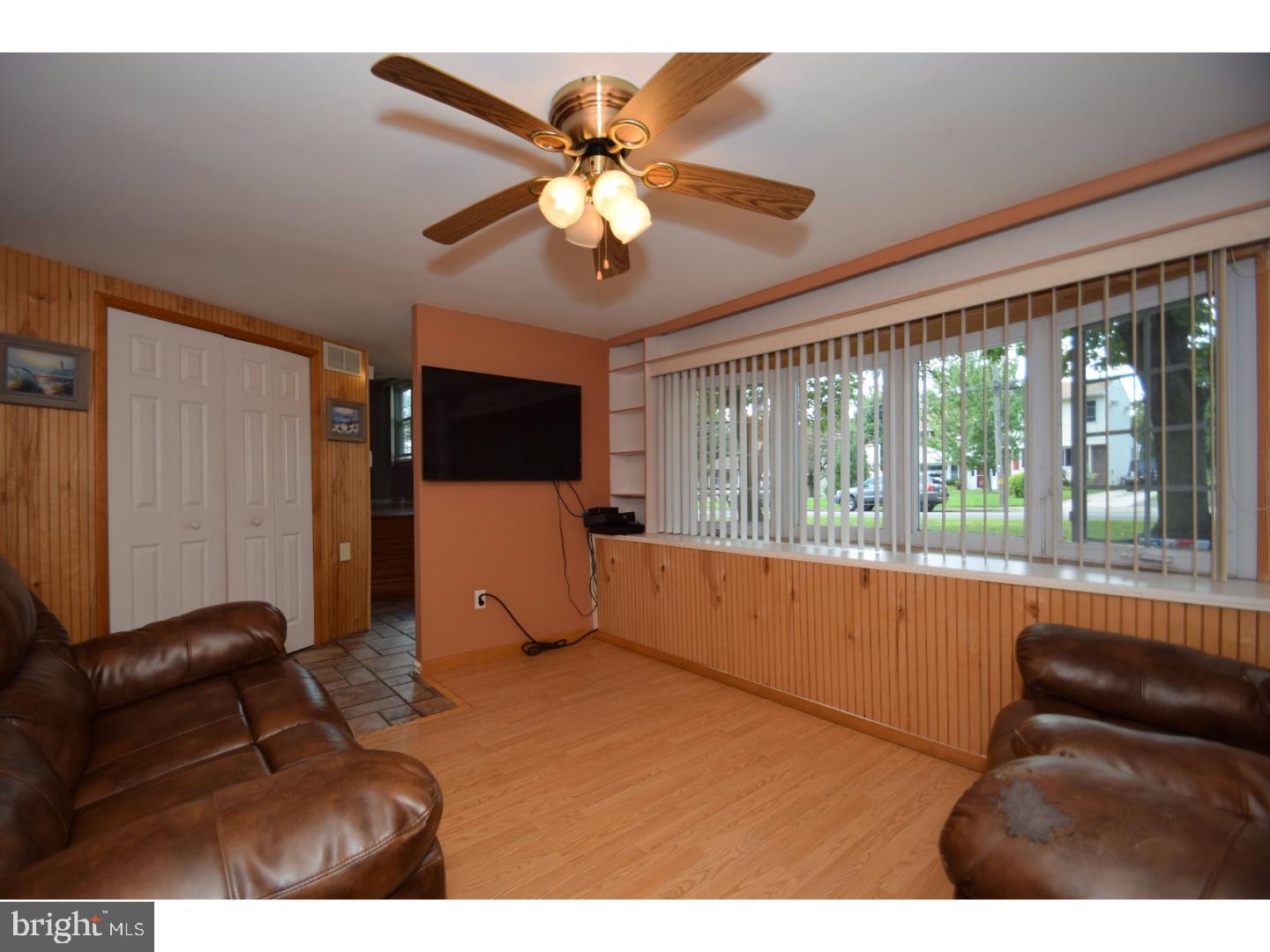 444 Robin Road Hatboro, PA 19040 - Photo 17 of 25 Family Room