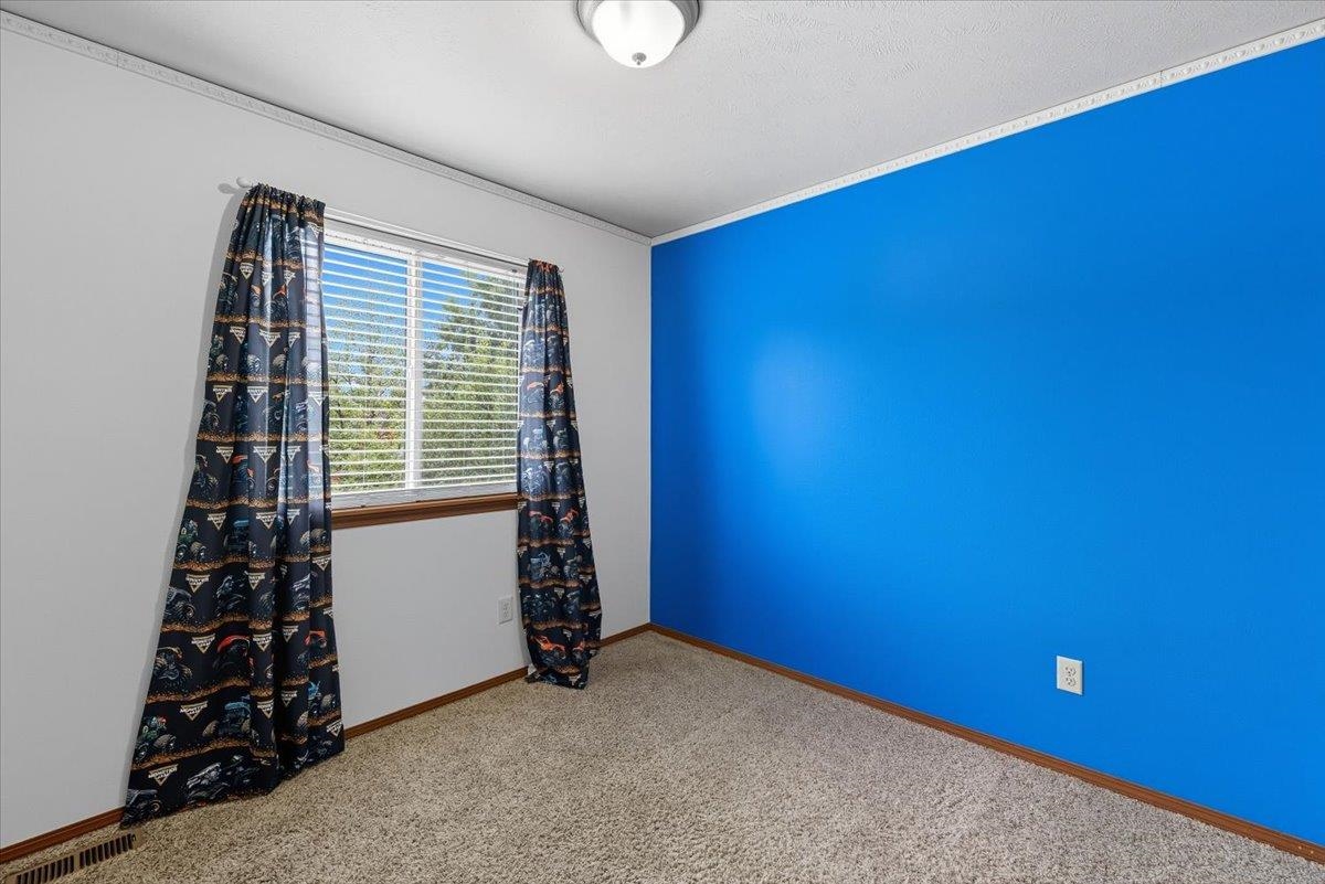 5122 North Burns Road Spokane Valley, WA 99216 - Photo 24 of 40 Gallery Image 24
