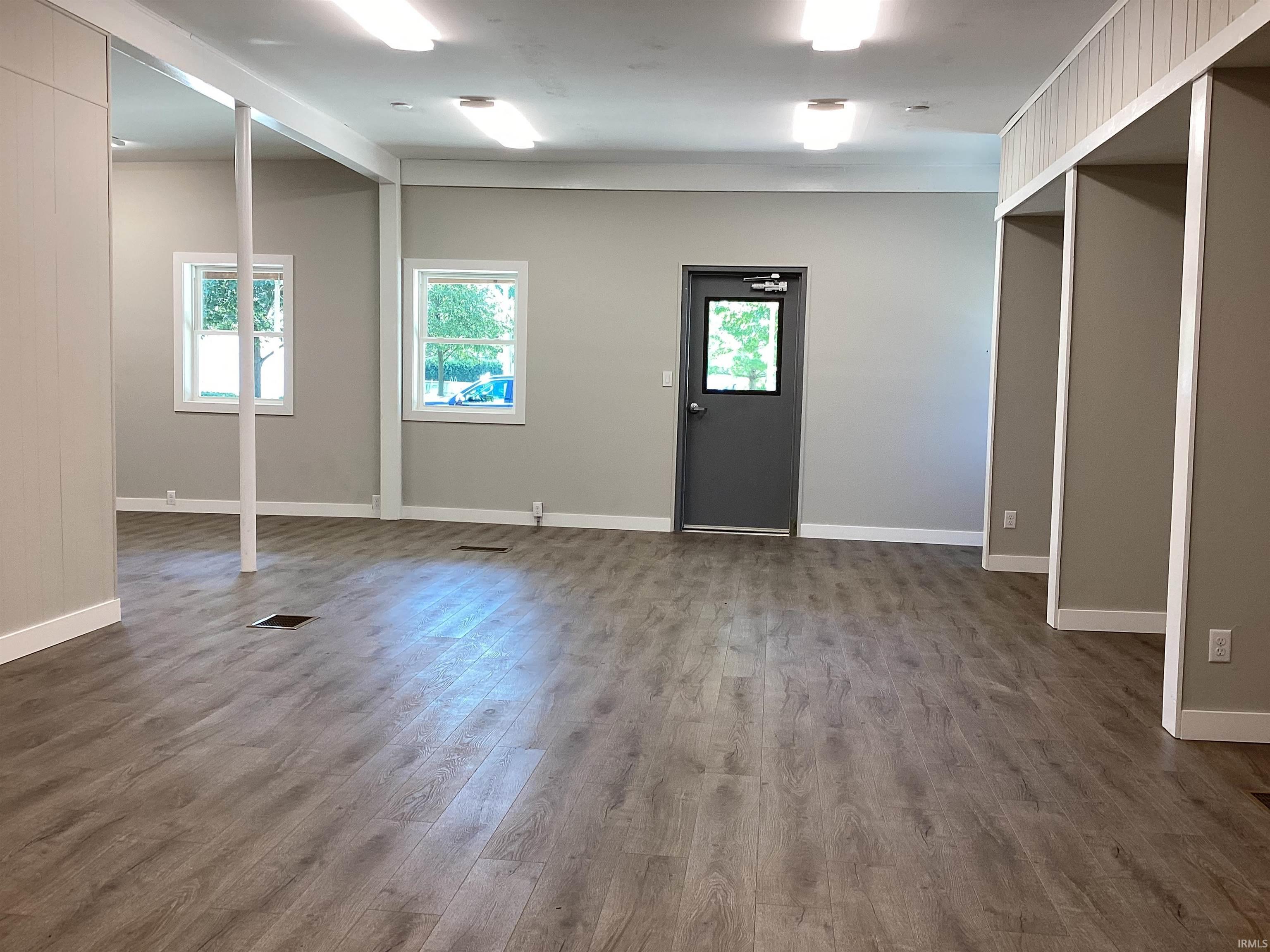 618 Adams Street Decatur, IN 46733 - Photo 7 of 18