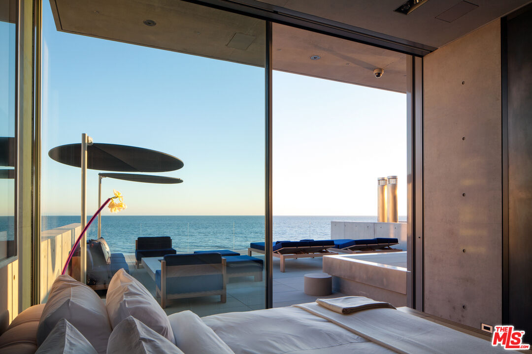 24844 Malibu Road Malibu, CA 90265 - Photo 6 of 10