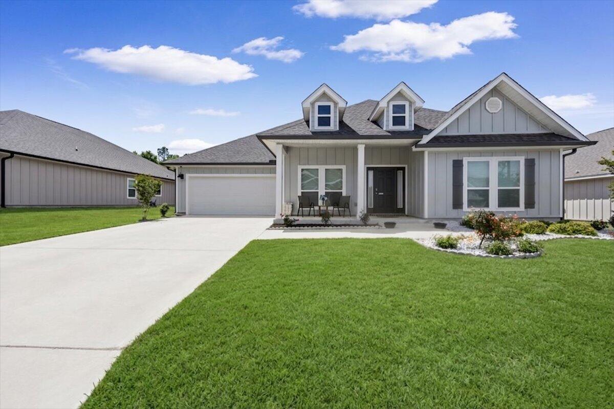 2421 Dakota Way Crestview, FL 32536 - Photo 2 of 47