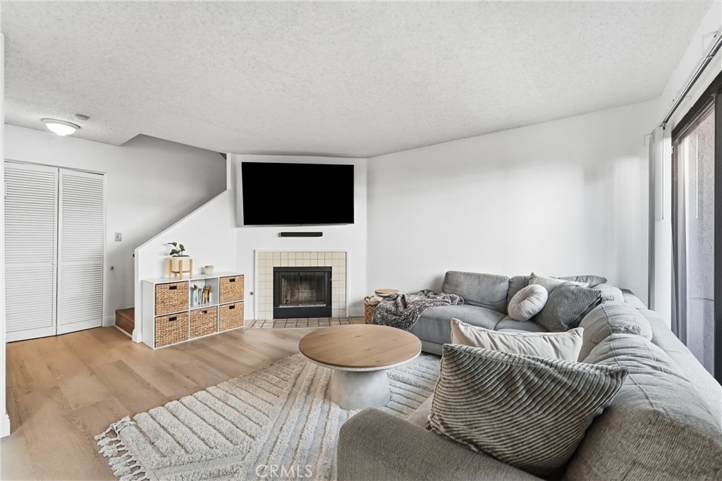 803 East Victoria Street, Unit 117 Carson, CA 90746 - Photo 7 of 40 Gallery Image 7
