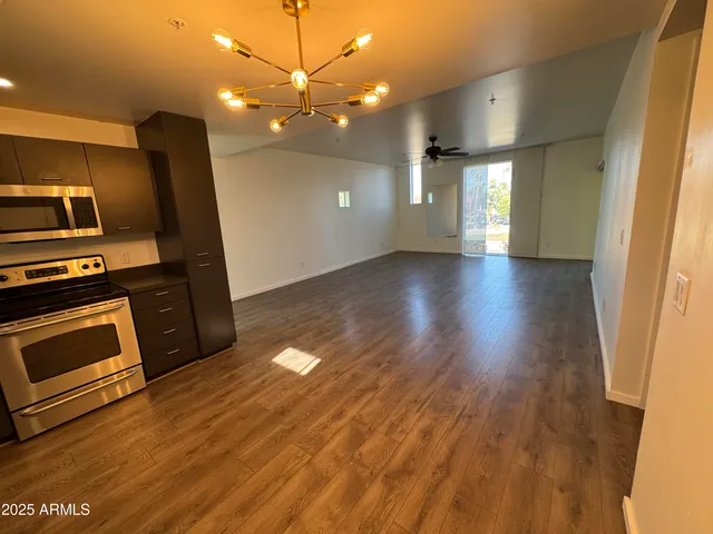 $1,645 | 1111 West University Drive, Unit 2013, Tempe, AZ 85281