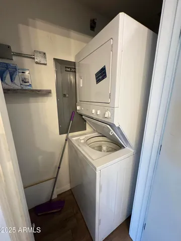 $1,645 | 1111 West University Drive, Unit 2013, Tempe, AZ 85281