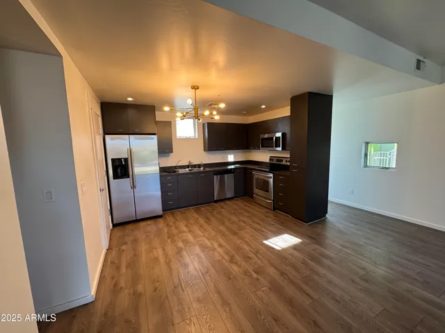 $1,645 | 1111 West University Drive, Unit 2013, Tempe, AZ 85281