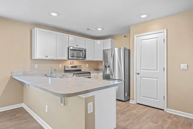 $329,000 | 120 Clear Tide Drive, Summerville, SC 29486