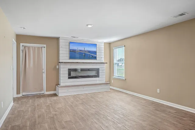 $329,000 | 120 Clear Tide Drive, Summerville, SC 29486