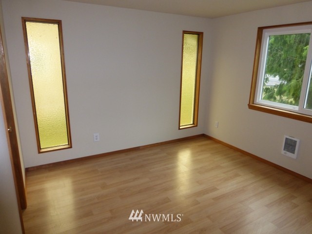 37310 Buck Road Northeast Hansville, WA 98340 - Photo 4 of 13 Gallery Image 4