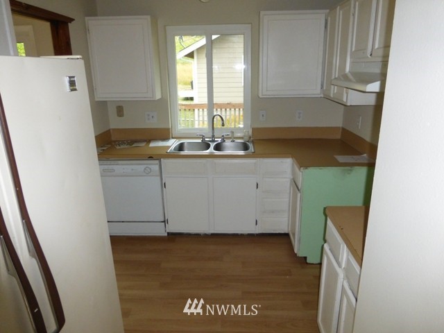 37310 Buck Road Northeast Hansville, WA 98340 - Photo 5 of 13 Gallery Image 5
