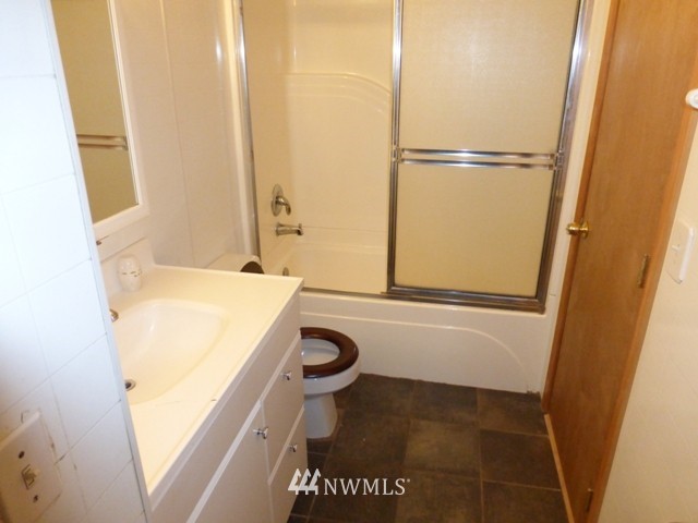 37310 Buck Road Northeast Hansville, WA 98340 - Photo 10 of 13 Gallery Image 10