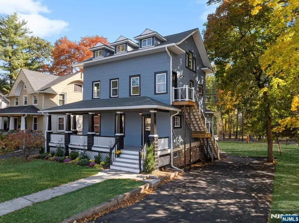 $2,975 | 101 Southern Parkway, Unit 2, Ridgewood, NJ 07450