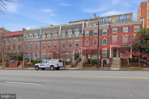 $499,998 | 2818 Connecticut Avenue Northwest, Unit 5, Washington, DC 20008
