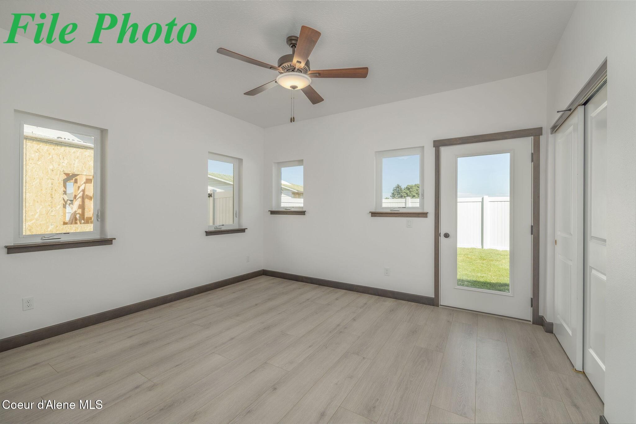 7863 North Mocha Loop Coeur D'Alene, ID 83815 - Photo 8 of 47 Primary Bedroom