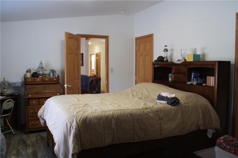 120 Kelly Road Butler, PA 16001 - Photo 13 of 18