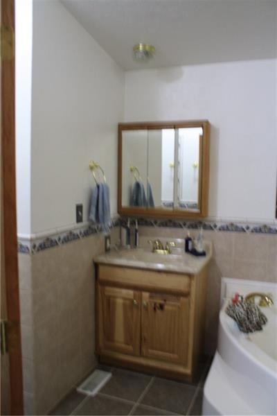 120 Kelly Road Butler, PA 16001 - Photo 15 of 18