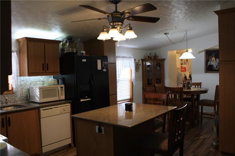 120 Kelly Road Butler, PA 16001 - Photo 7 of 18