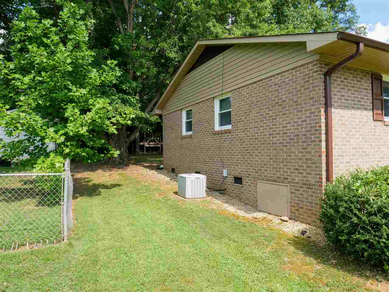 610 South Green River Road Gaffney, SC 29341 - Photo 17 of 17