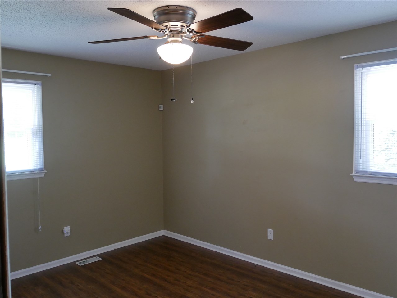 610 South Green River Road Gaffney, SC 29341 - Photo 9 of 17