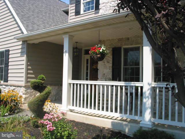 765 Rohen Ridge Drive Lititz, PA 17543 - Photo 22 of 36