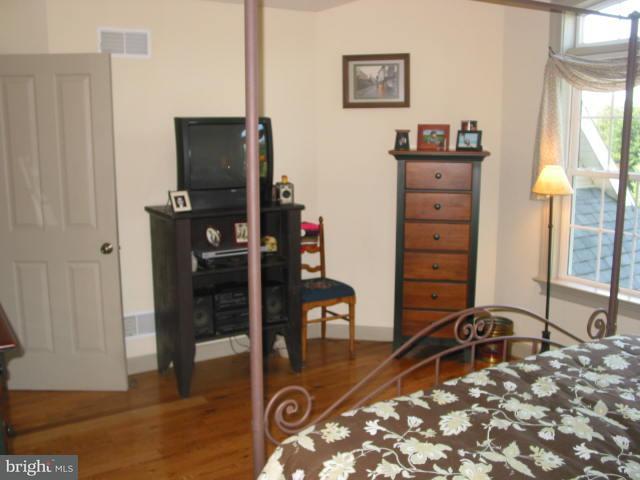 765 Rohen Ridge Drive Lititz, PA 17543 - Photo 26 of 36