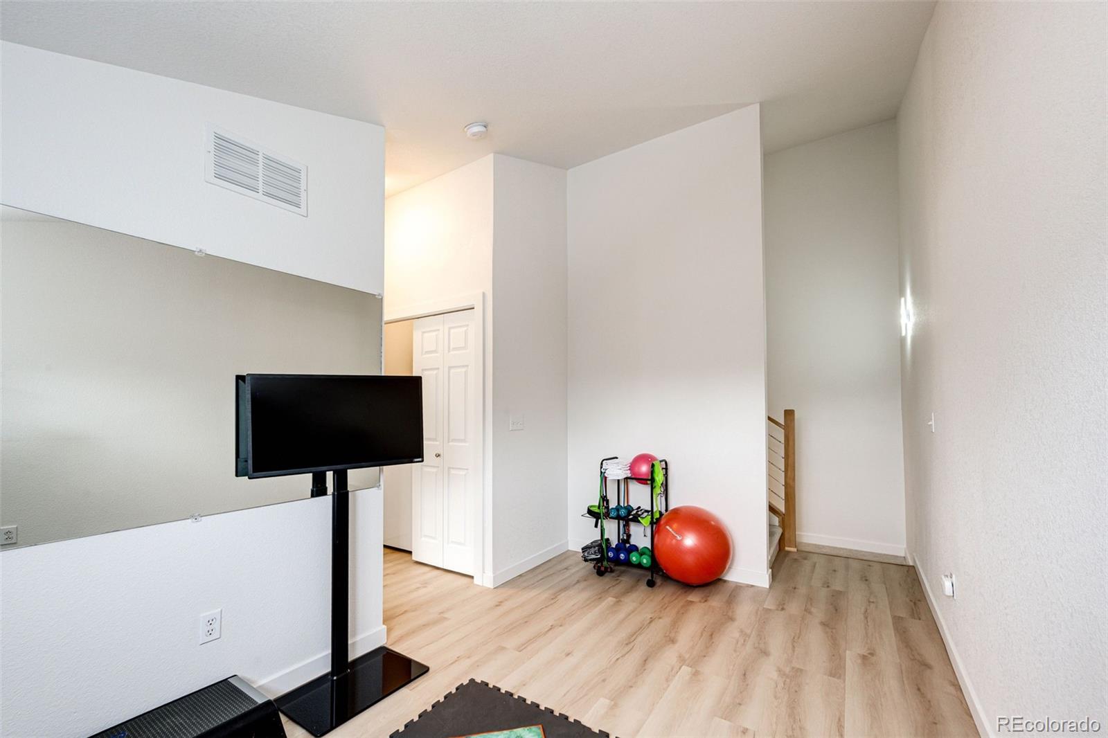 255 Rendezvous Drive Lafayette, CO 80026 - Photo 18 of 34