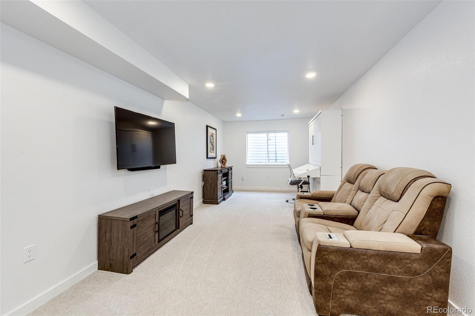 255 Rendezvous Drive Lafayette, CO 80026 - Photo 22 of 34