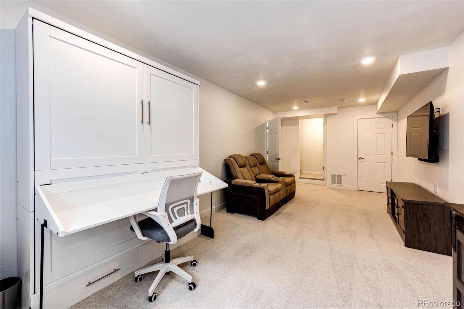 255 Rendezvous Drive Lafayette, CO 80026 - Photo 23 of 34