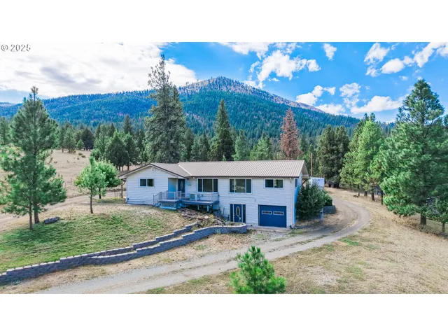 $399,000 | 328 Edgewood Drive, Canyon City, OR 97820