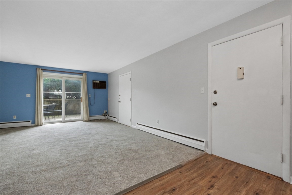 22 Jacqueline Road, Unit B Waltham, MA 02452 - Photo 12 of 38 Gallery Image 12