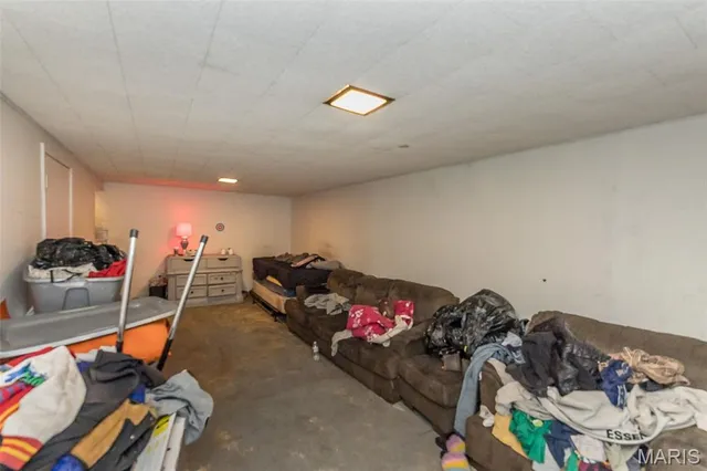 $115,000 | 1427 Fairmeadows Lane, St. Louis, MO 63138