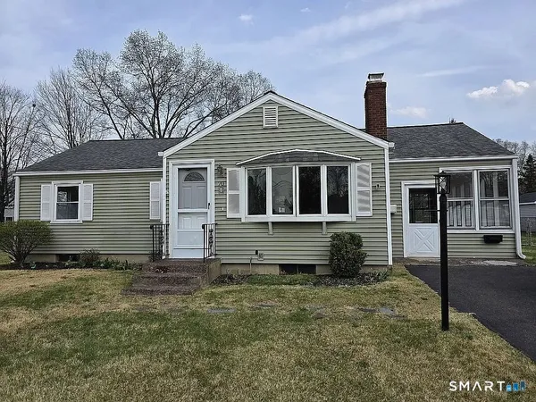 $349,900 | 70 Bristol Road, Windsor Locks, CT 06096