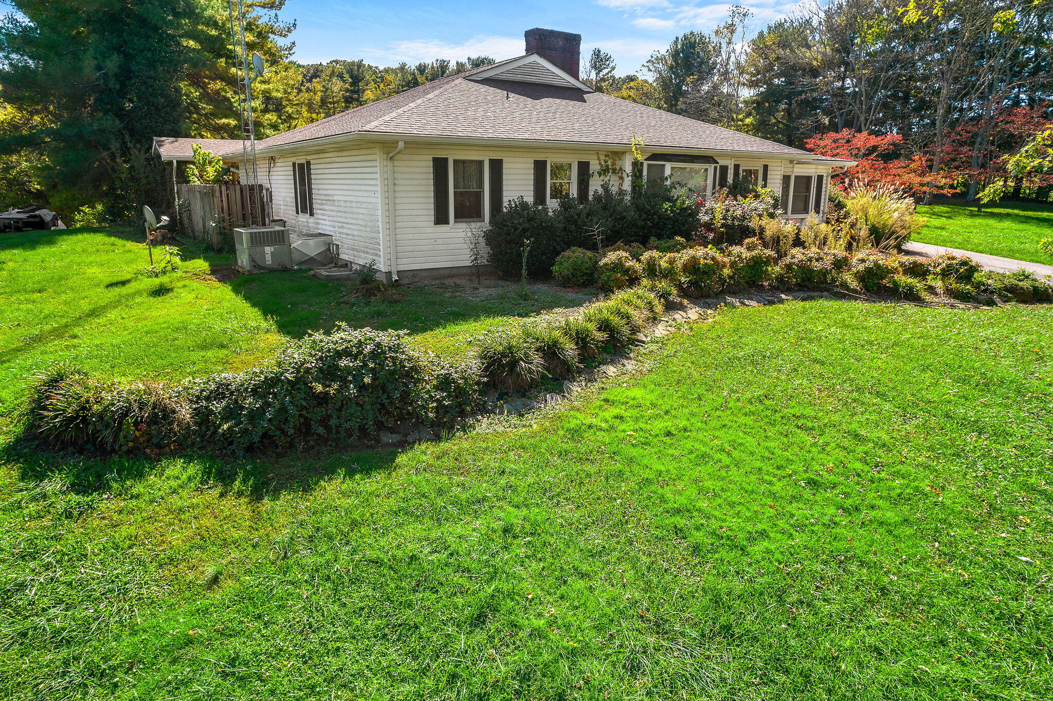 3-web-or-mls-Warrensburg Rd 7