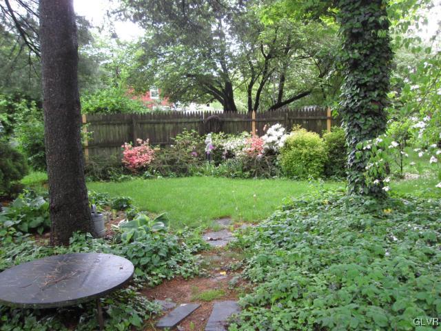 4255 Wellesley Road Bethlehem, PA 18017 - Photo 25 of 27 Gallery Image 25