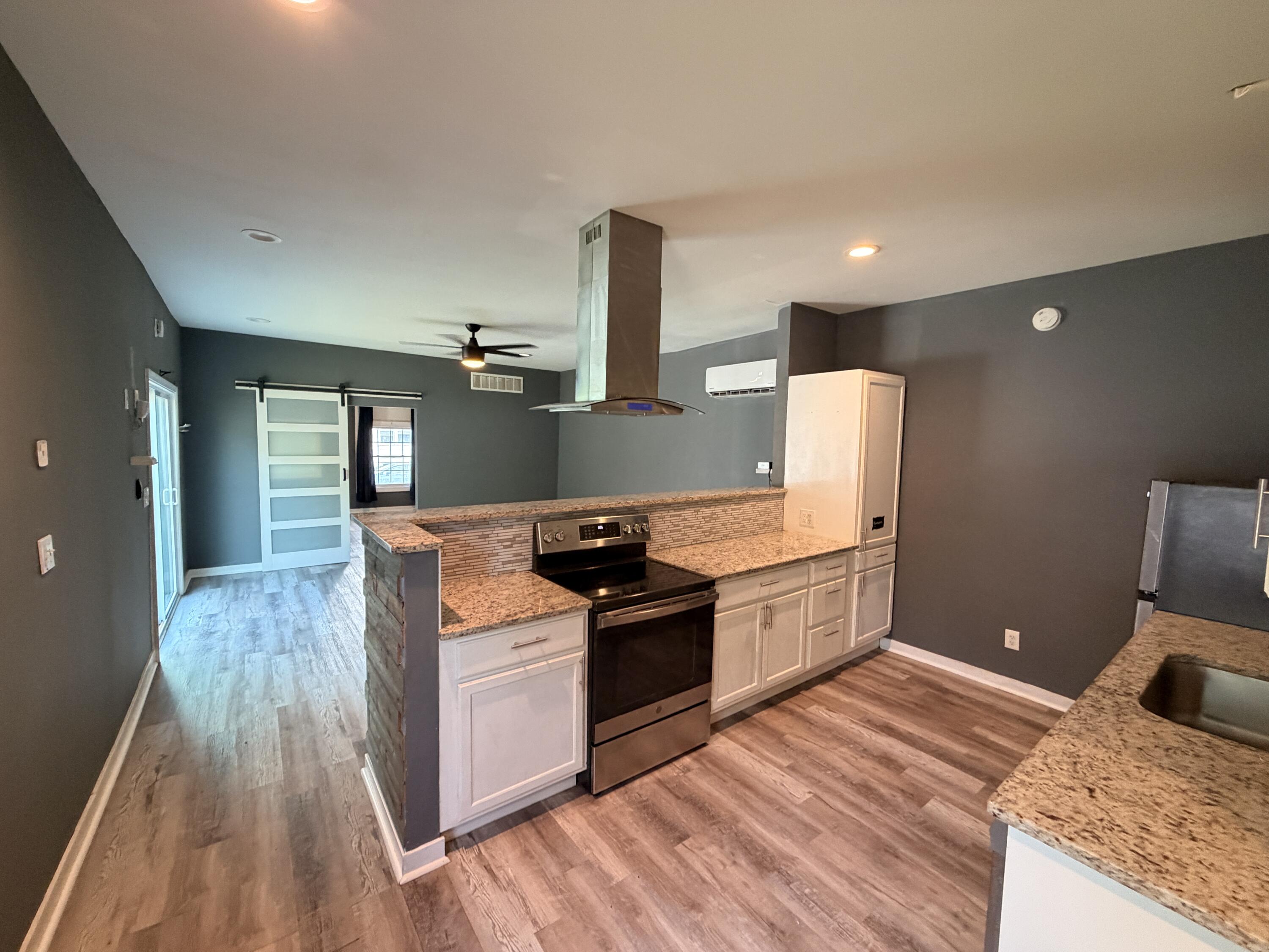 2401 Herman Street Covington, KY 41014 - Photo 6 of 38 4