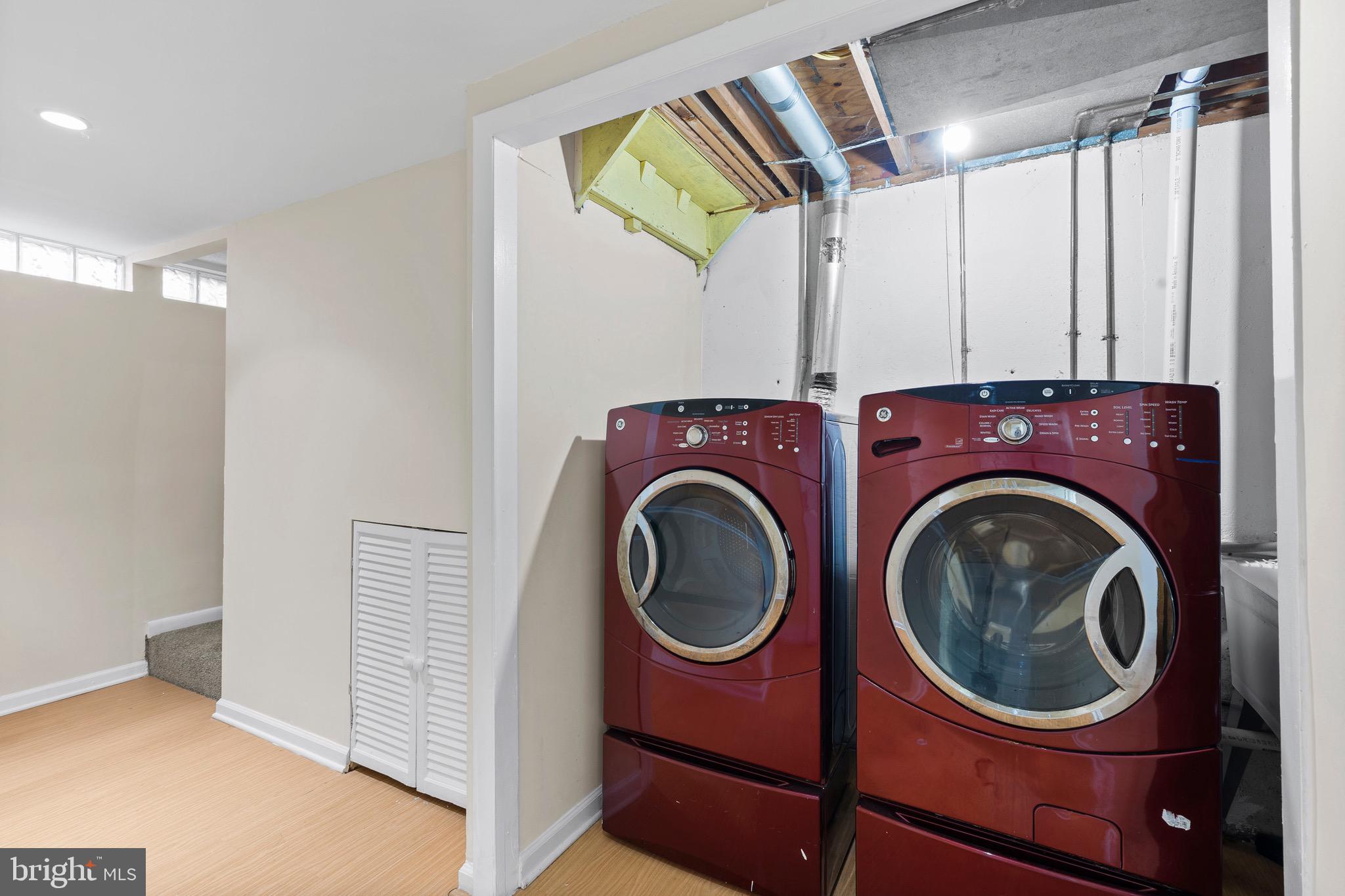 38 Deepspring Court Reisterstown, MD 21136 - Photo 13 of 17 a utility room with dryer and washer