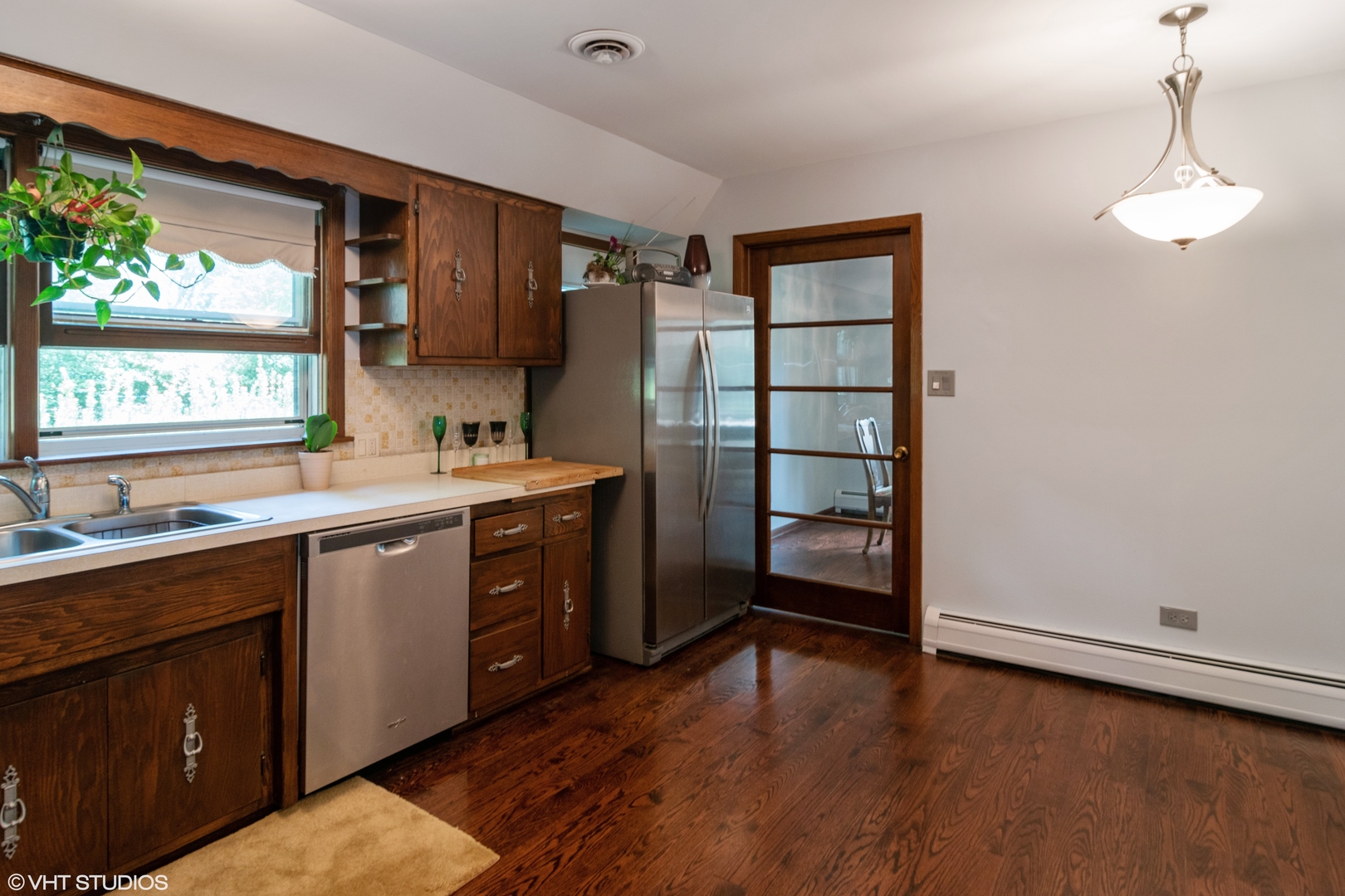 56 North Cowley Road Riverside, IL 60546 - Photo 5 of 14