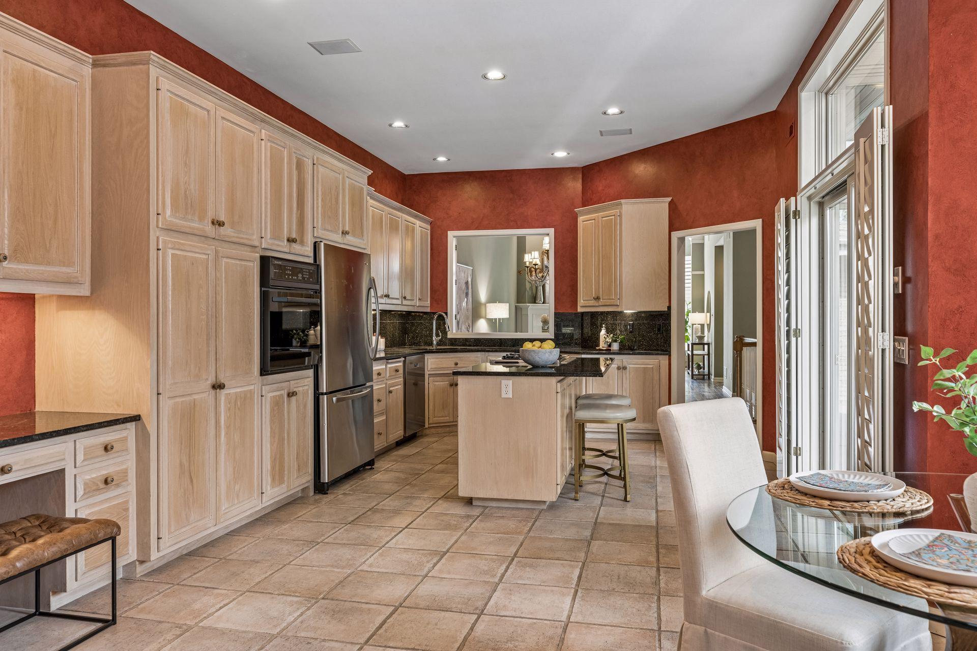 7238 Lewis Ridge Parkway Edina, MN 55439 - Photo 11 of 33