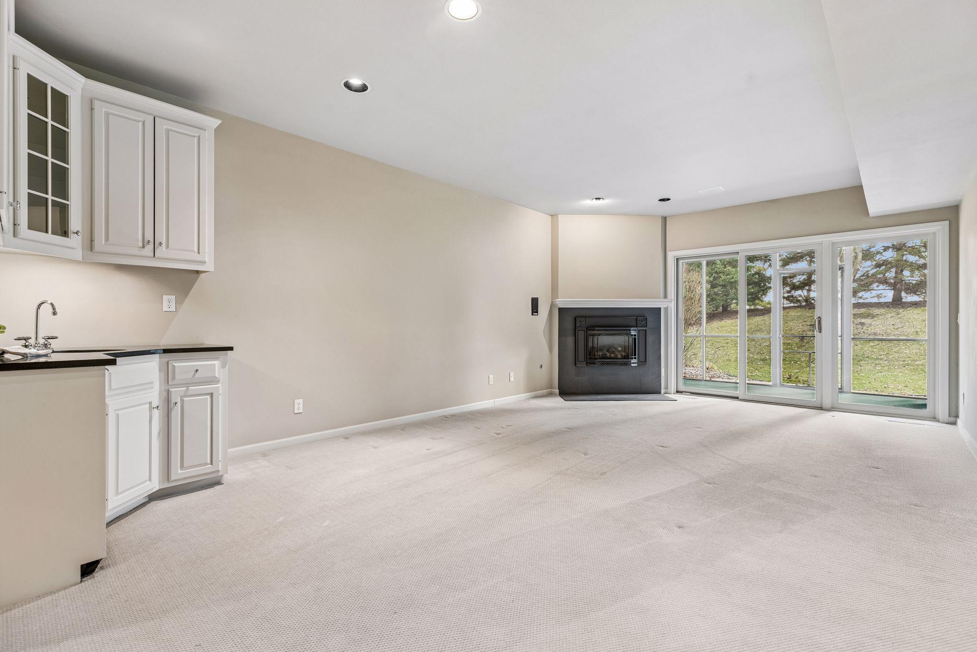 7238 Lewis Ridge Parkway Edina, MN 55439 - Photo 20 of 33