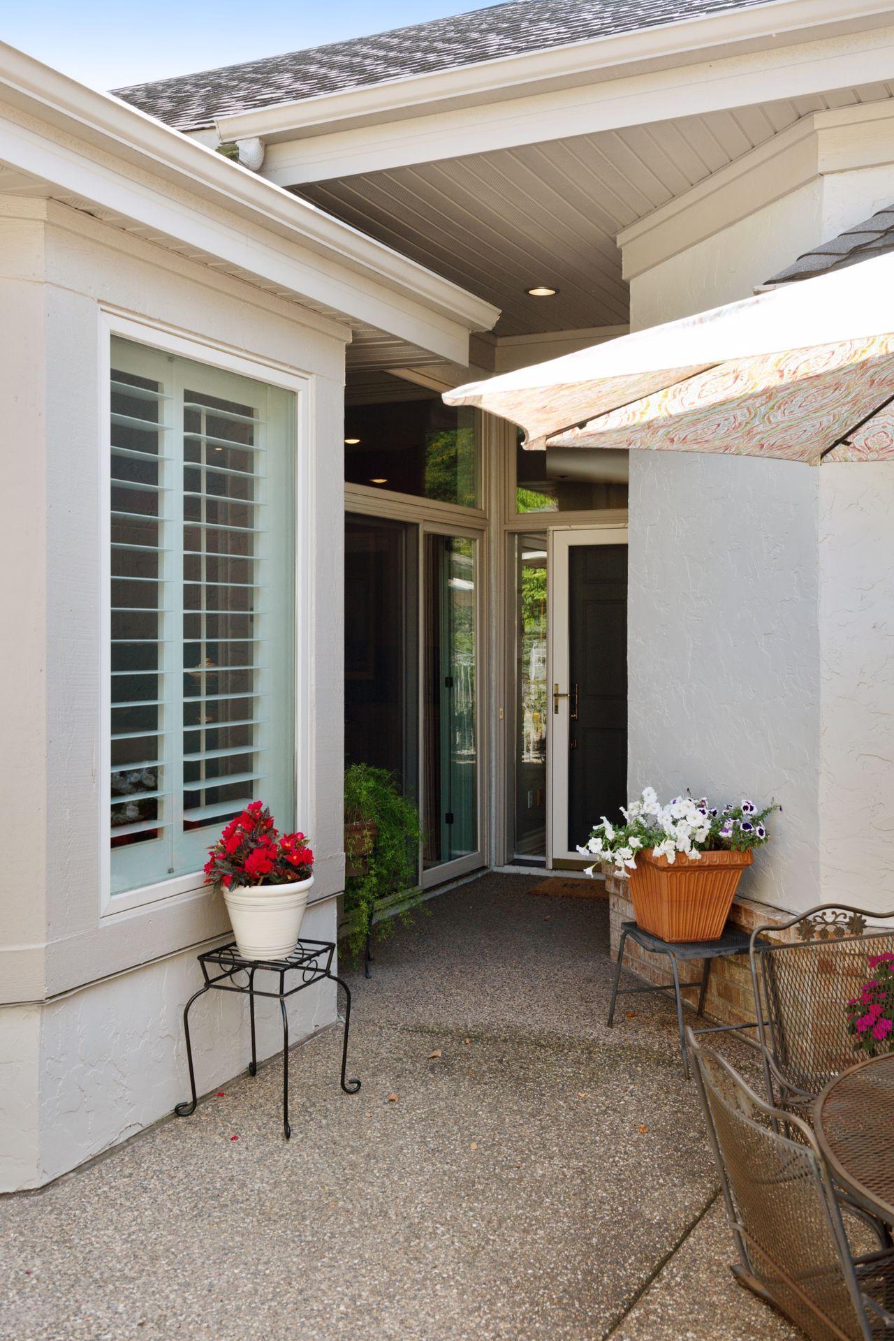 7238 Lewis Ridge Parkway Edina, MN 55439 - Photo 2 of 33