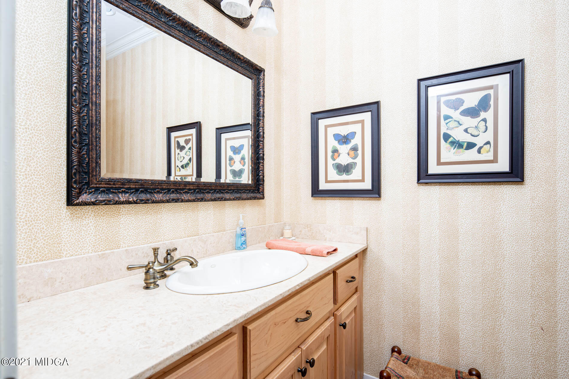2138 Midway Road Lizella, GA 31052 - Photo 27 of 47 a bathroom with a sink and a mirror