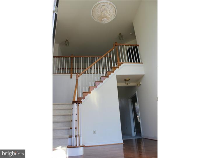 900 Ridgeview Lane Ambler, PA 19002 - Photo 2 of 6 Gallery Image 2