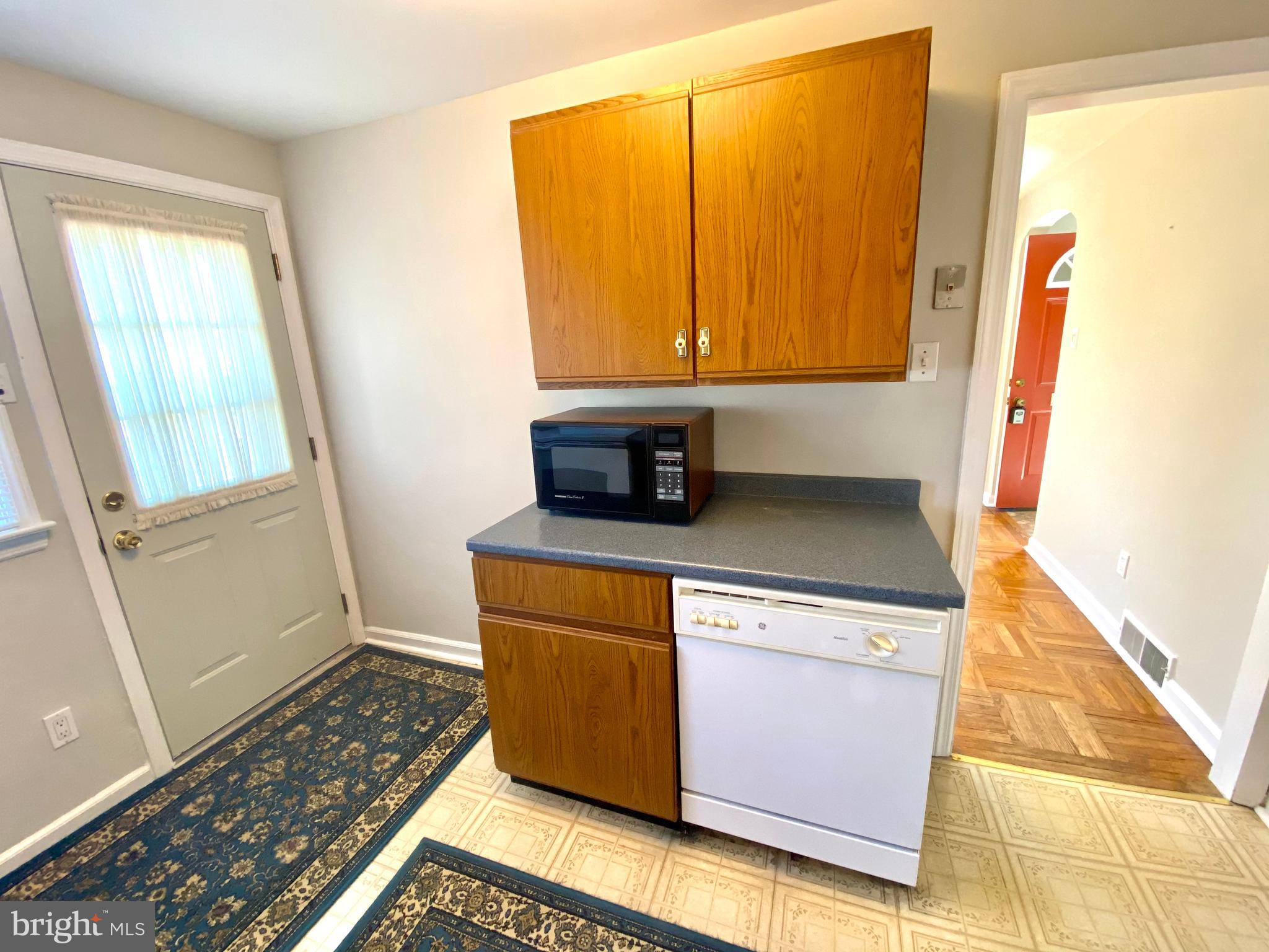 132 Morningside Circle Wayne, PA 19087 - Photo 5 of 26 Gallery Image 5