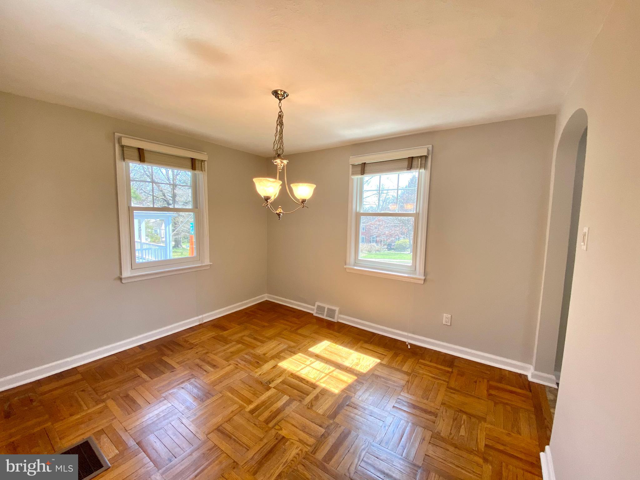 132 Morningside Circle Wayne, PA 19087 - Photo 8 of 26 Gallery Image 8