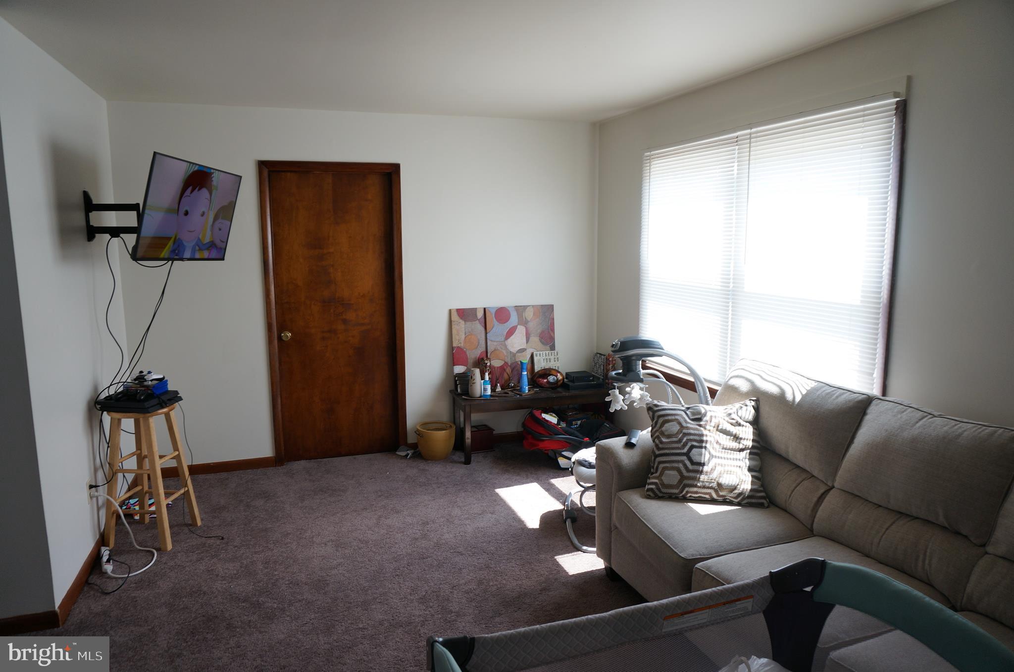 57 Devonshire Road Hagerstown, MD 21740 - Photo 14 of 22 59 Devonshire Rd 2nd Flr Living Rm~ LR - DR Combo
