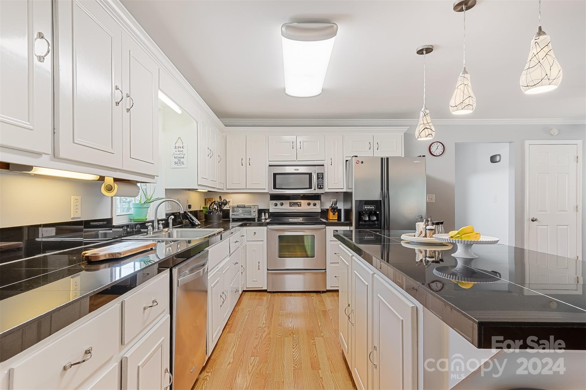 4857 Horseshoe Bend Road Hudson, NC 28638 - Photo 5 of 36 Gallery Image 5
