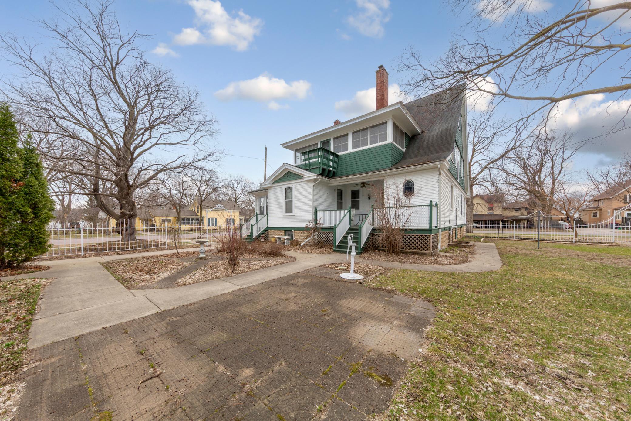 504 7th Street Northwest Faribault, MN 55021 - Photo 21 of 84
