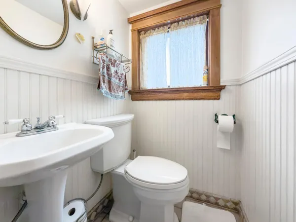 $380,000 | 504 7th Street Northwest, Faribault, MN 55021