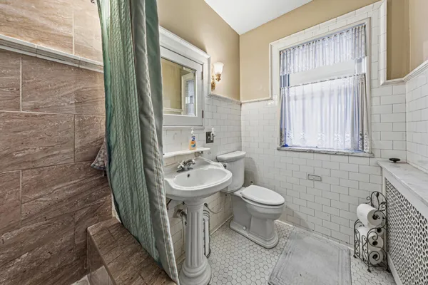 $380,000 | 504 7th Street Northwest, Faribault, MN 55021