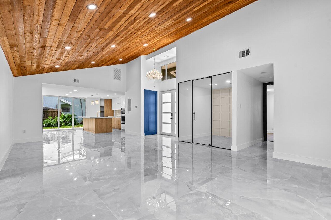 2399 Northwest 30th Street Boca Raton, FL 33431 - Photo 11 of 39 011-2399Northwest30thStreet-BocaRaton-FL