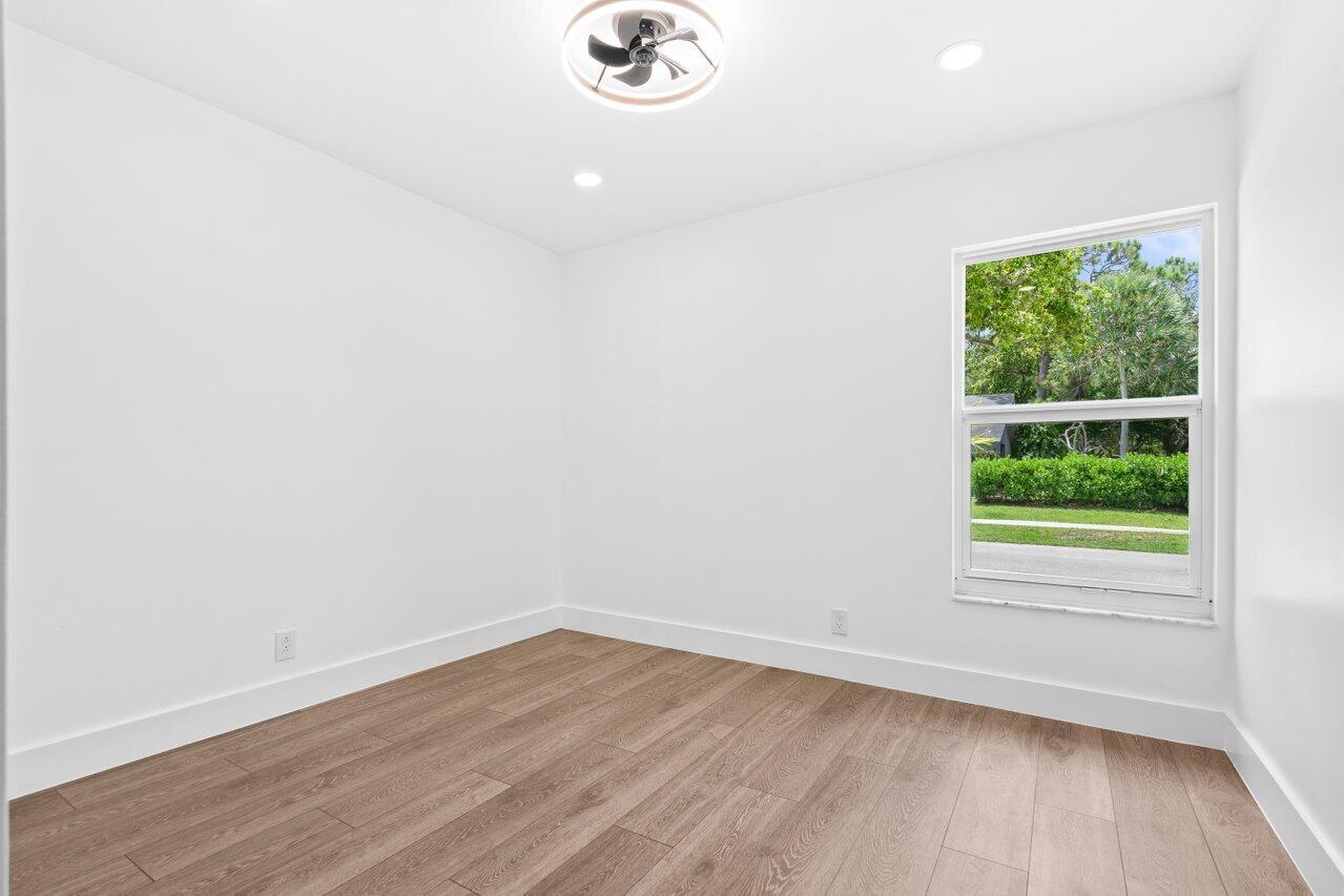 2399 Northwest 30th Street Boca Raton, FL 33431 - Photo 14 of 39 014-2399Northwest30thStreet-BocaRaton-FL